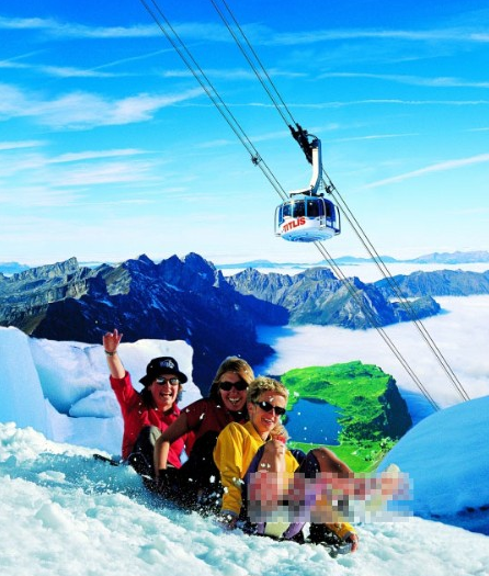 世界上著名的滑雪胜地之一 486PJX19165624.png