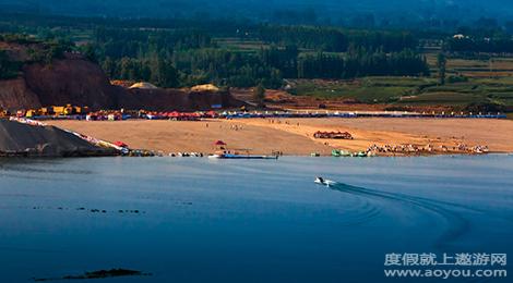 首页 亚洲 中国 河北 保定 狼牙山龙门湖欢乐世界 概况  位于狼牙山