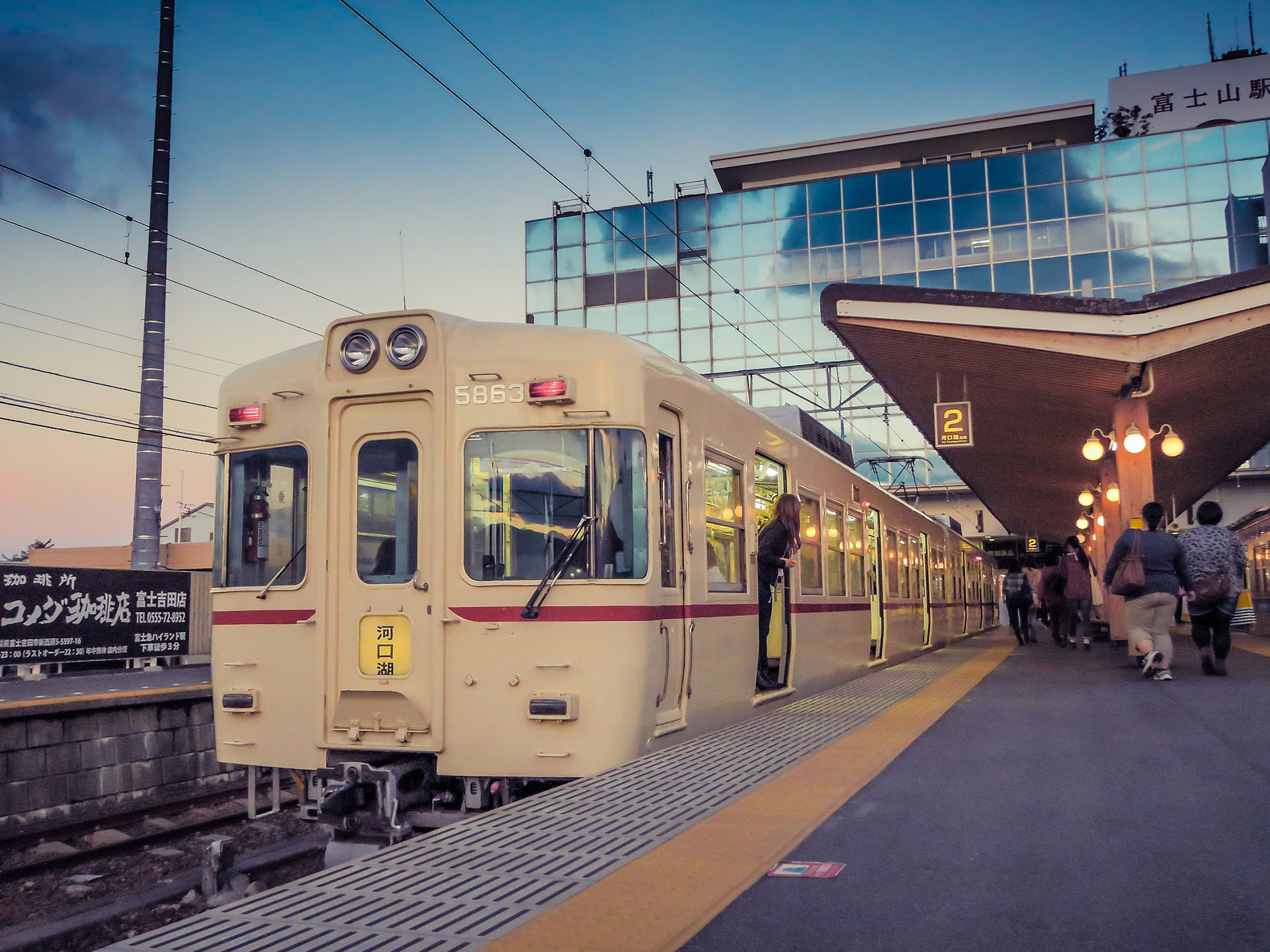 北京出发 【乐享迪士尼】日本东京5晚6天百变